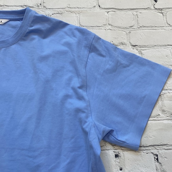 Athleta Effortless Tee in Swallowtail Blue - Picture 4 of 15